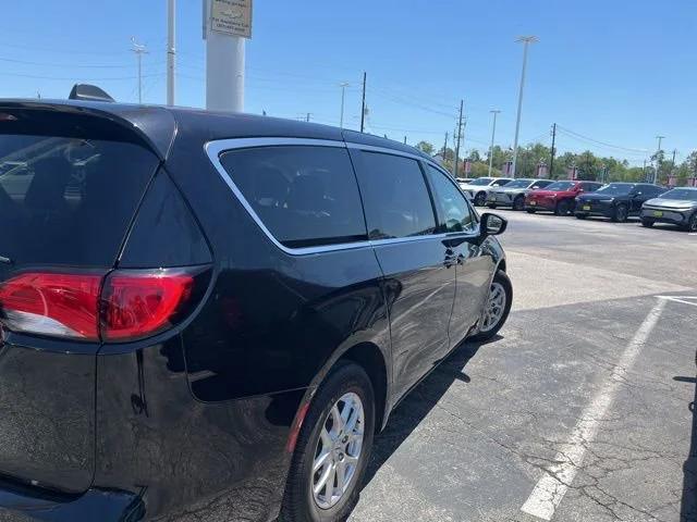 chrysler voyager 2024 2C4RC1CG4RR186285 image chrysler voyager 2024 2C4RC1CG4RR186285 image