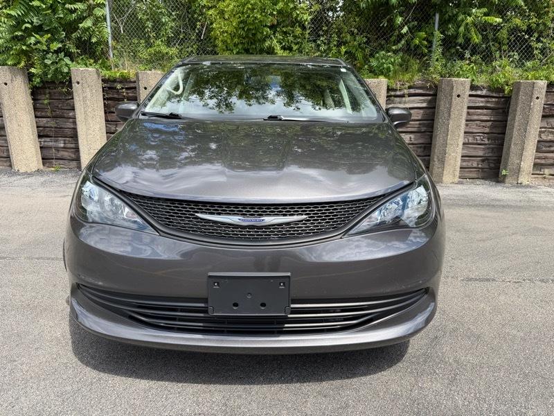 chrysler voyager 2020 2C4RC1AG5LR232667 image chrysler voyager 2020 2C4RC1AG5LR232667 image