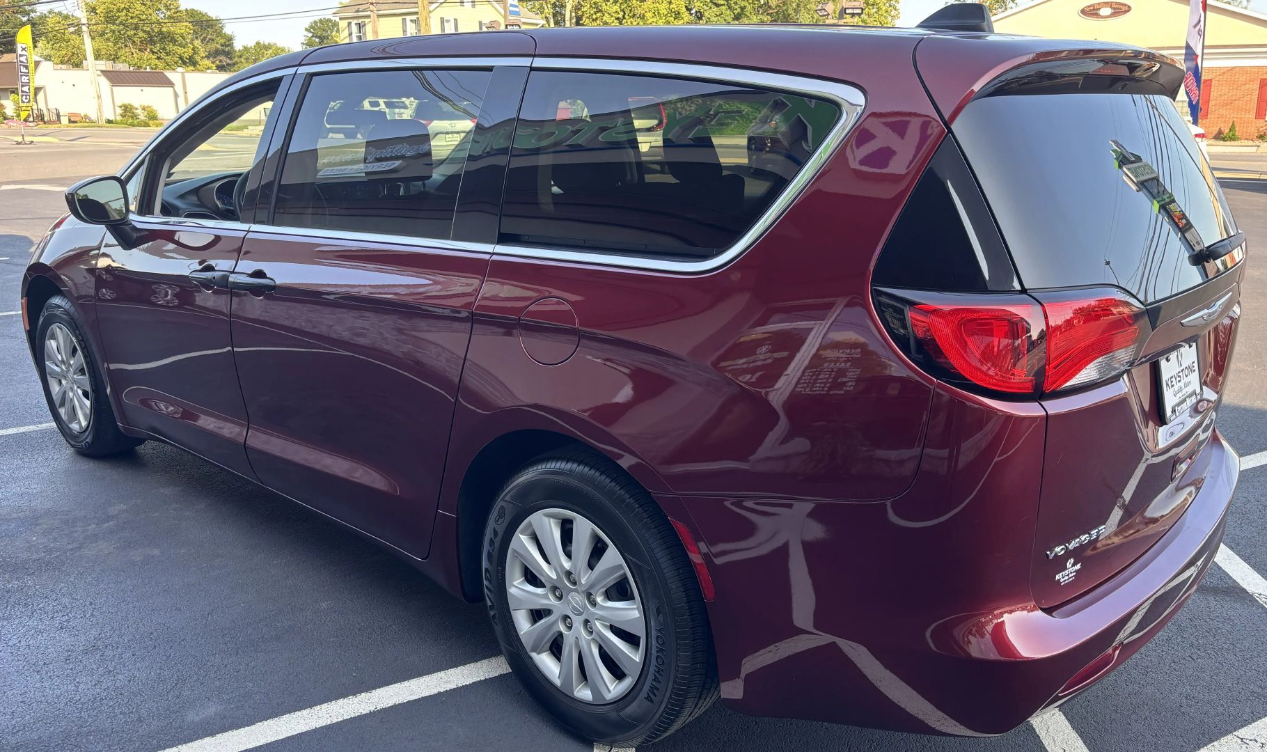 chrysler voyager 2020 2C4RC1AG2LR182827 image chrysler voyager 2020 2C4RC1AG2LR182827 image