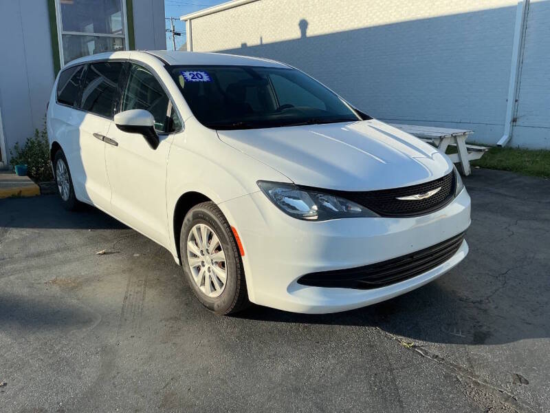chrysler voyager 2020 2C4RC1AG2LR229001 image chrysler voyager 2020 2C4RC1AG2LR229001 image