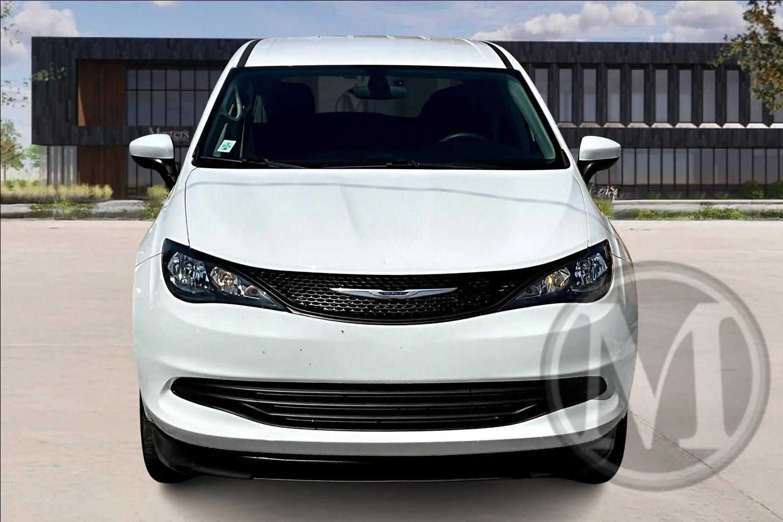 chrysler voyager 2020 2C4RC1AG2LR241696 image chrysler voyager 2020 2C4RC1AG2LR241696 image