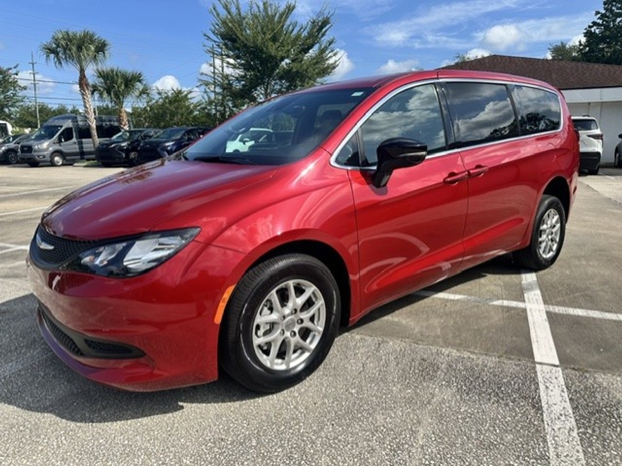 chrysler voyager 2025 2C4RC1CG6SR502243 image chrysler voyager 2025 2C4RC1CG6SR502243 image