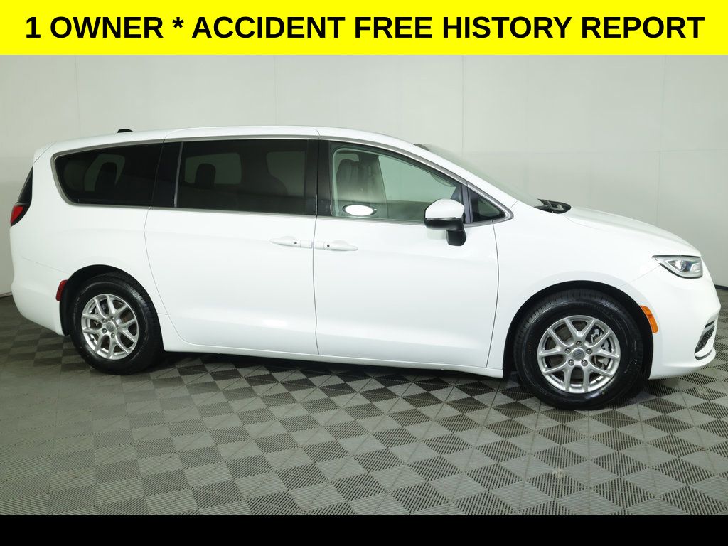 chrysler pacifica 2023 2C4RC1BG0PR606588 image chrysler pacifica 2023 2C4RC1BG0PR606588 image
