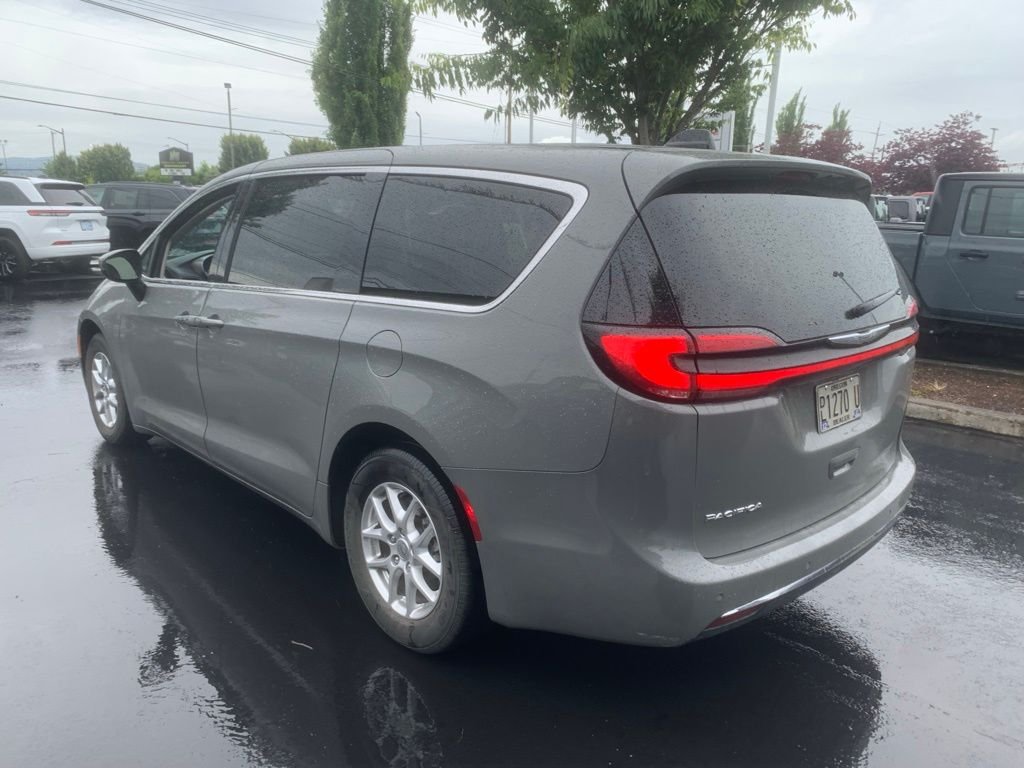 chrysler pacifica 2023 2C4RC1BG4PR546802 image chrysler pacifica 2023 2C4RC1BG4PR546802 image
