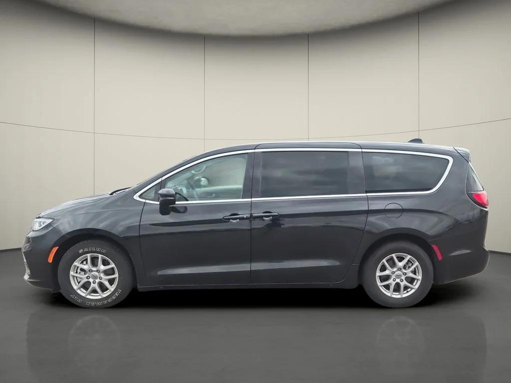 chrysler pacifica 2023 2C4RC1BG6PR593801 image chrysler pacifica 2023 2C4RC1BG6PR593801 image