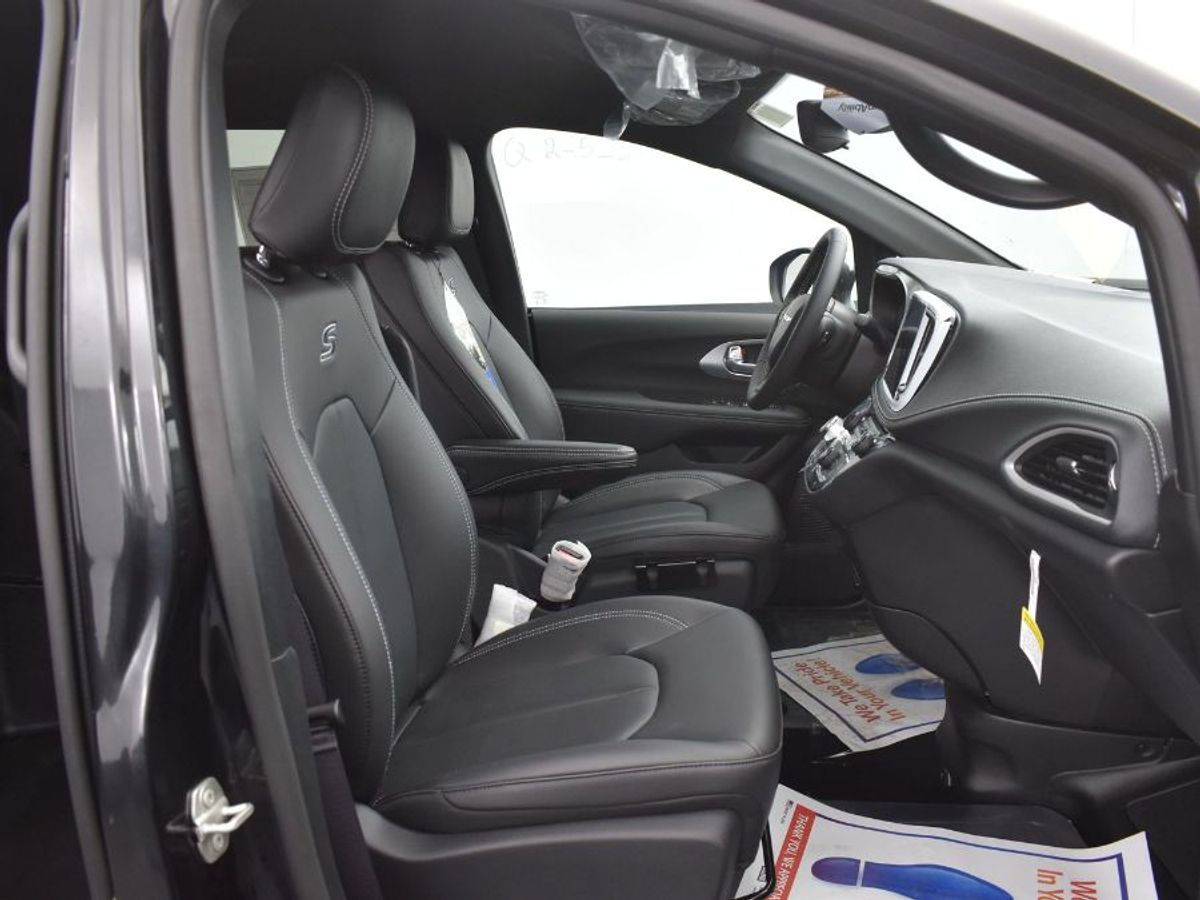chrysler pacifica 2023 2C4RC1BGXPR538025 image chrysler pacifica 2023 2C4RC1BGXPR538025 image