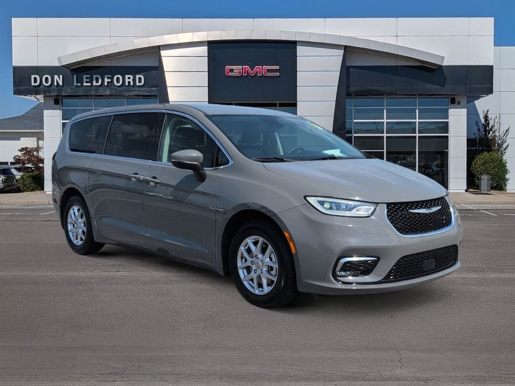 chrysler pacifica 2023 2C4RC1BG3PR534317 image chrysler pacifica 2023 2C4RC1BG3PR534317 image