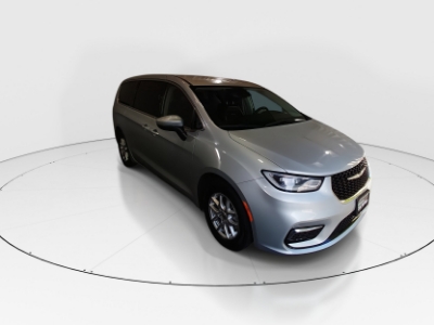 chrysler pacifica 2023 2C4RC1BG4PR566824 image chrysler pacifica 2023 2C4RC1BG4PR566824 image