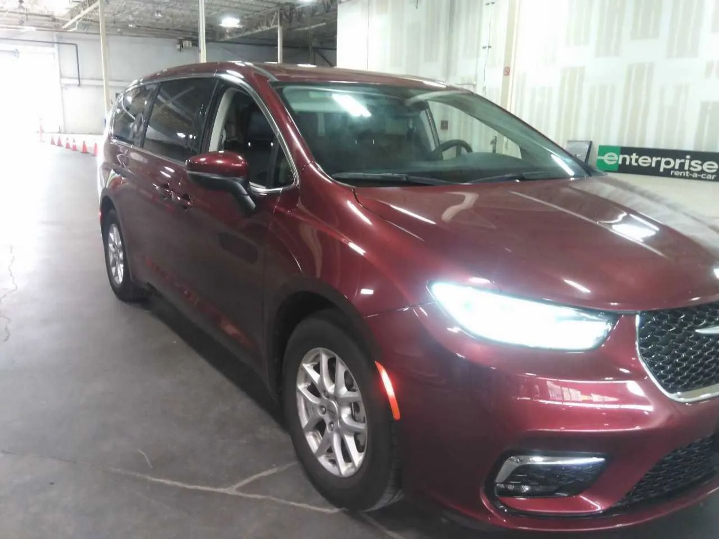 chrysler pacifica 2023 2C4RC1BG0PR594345 image chrysler pacifica 2023 2C4RC1BG0PR594345 image
