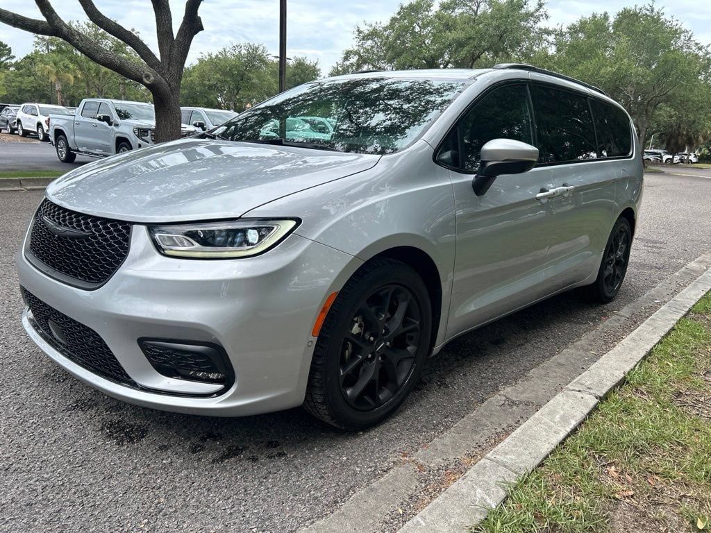 chrysler pacifica 2023 2C4RC1BG6PR597895 image chrysler pacifica 2023 2C4RC1BG6PR597895 image