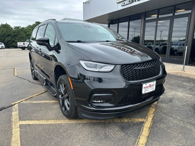 chrysler pacifica 2023 2C4RC1BG6PR538328 image chrysler pacifica 2023 2C4RC1BG6PR538328 image