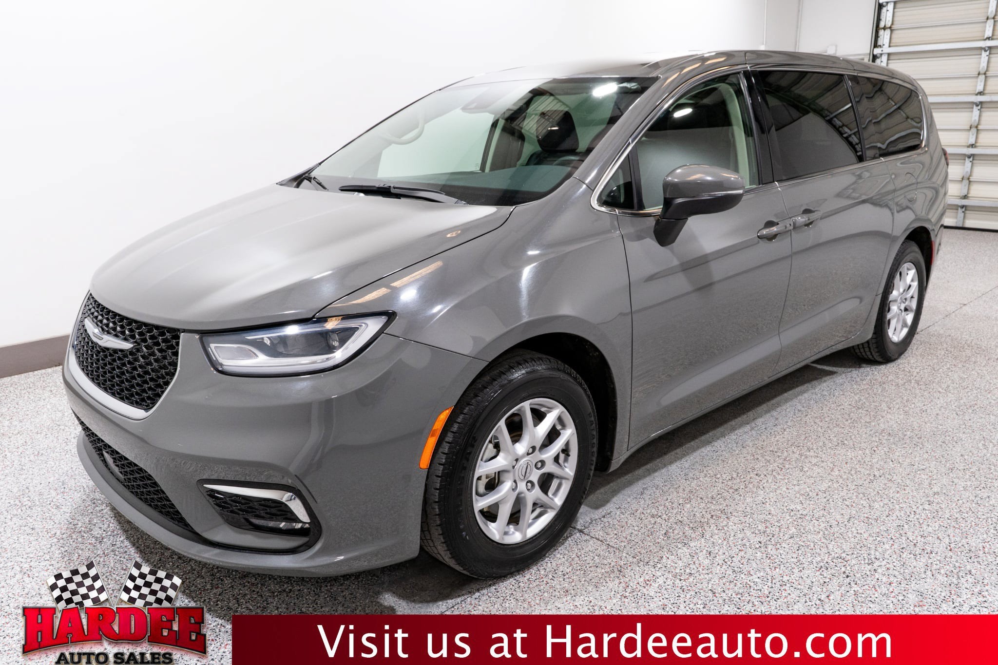 chrysler pacifica 2023 2C4RC1BG8PR581391 image chrysler pacifica 2023 2C4RC1BG8PR581391 image