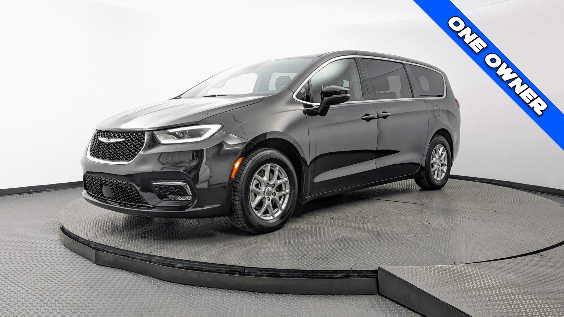 chrysler pacifica 2023 2C4RC1FG4PR555672 image chrysler pacifica 2023 2C4RC1FG4PR555672 image