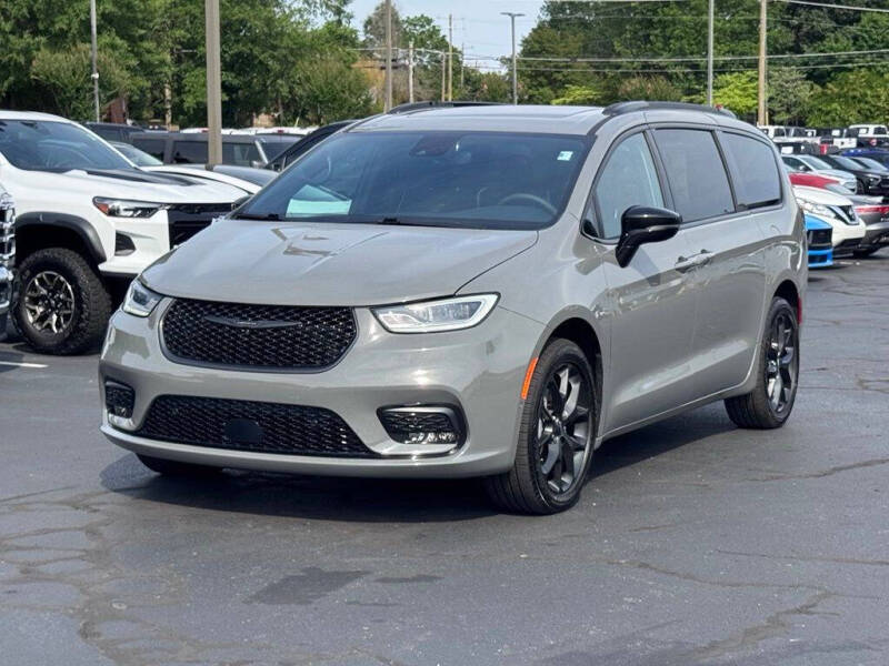 chrysler pacifica 2023 2C4RC3GG4PR609787 image chrysler pacifica 2023 2C4RC3GG4PR609787 image