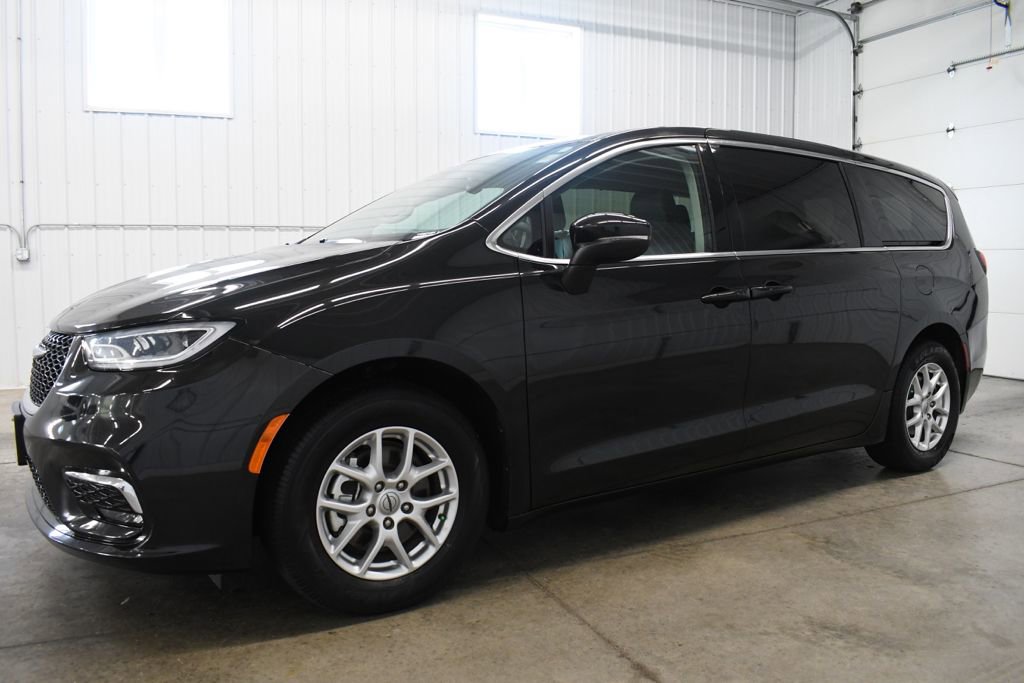 chrysler pacifica 2023 2C4RC1BG5PR621491 image chrysler pacifica 2023 2C4RC1BG5PR621491 image