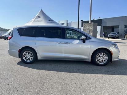 chrysler pacifica 2023 2C4RC1BG8PR624630 image chrysler pacifica 2023 2C4RC1BG8PR624630 image