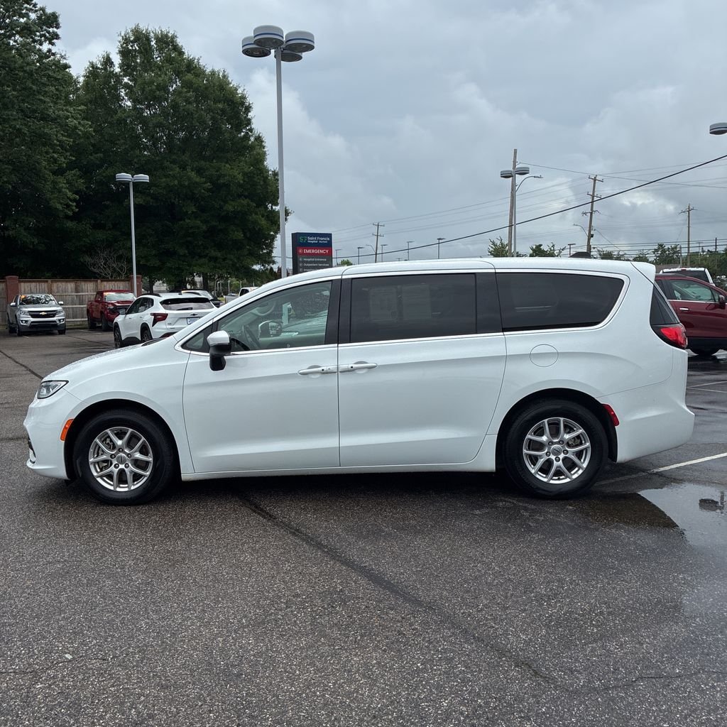chrysler pacifica 2023 2C4RC1BGXPR624208 image chrysler pacifica 2023 2C4RC1BGXPR624208 image