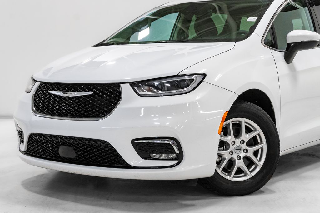 chrysler pacifica 2023 2C4RC1BG7PR596917 image chrysler pacifica 2023 2C4RC1BG7PR596917 image