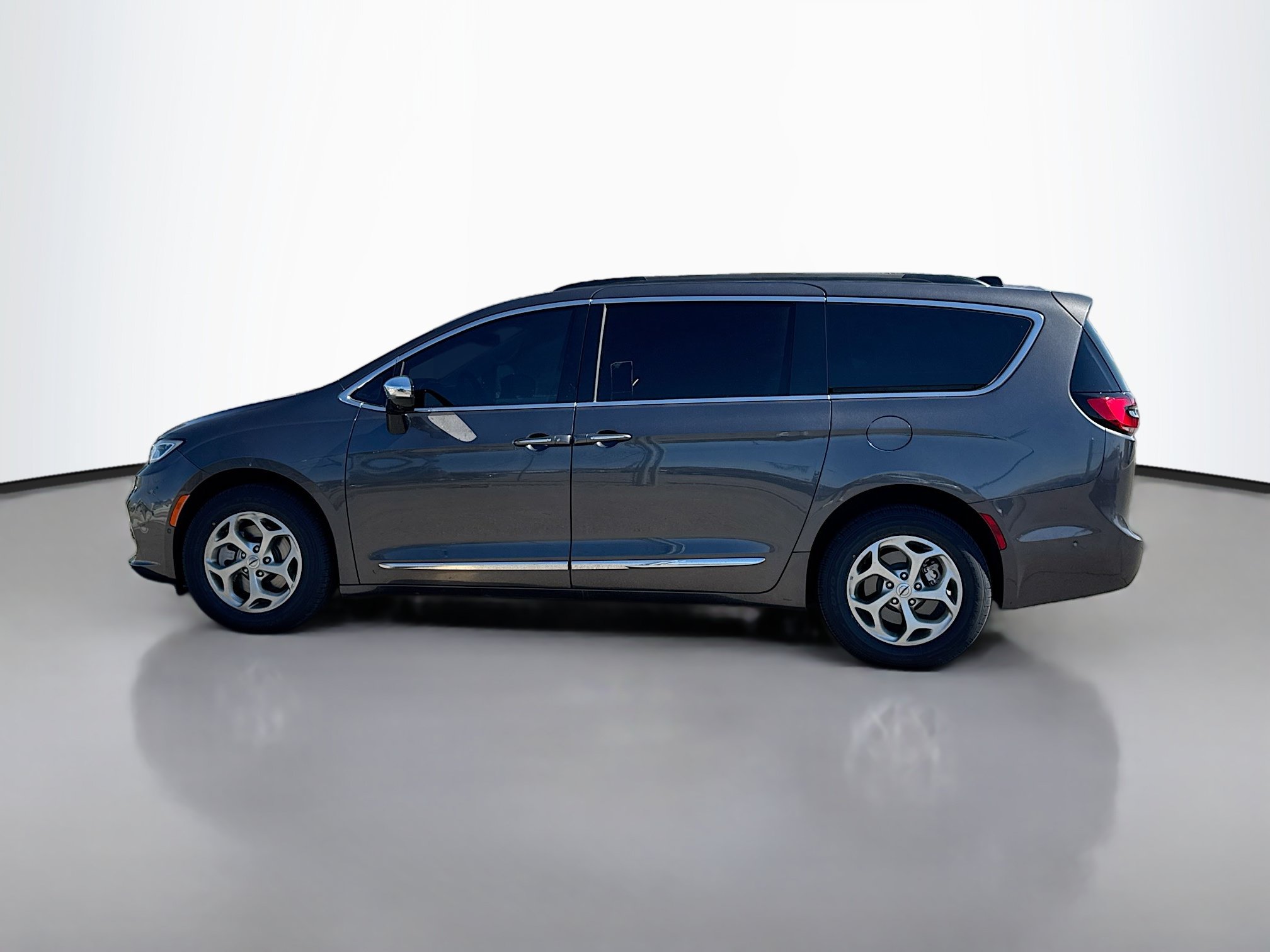 chrysler pacifica 2023 2C4RC3GG1PR595637 image chrysler pacifica 2023 2C4RC3GG1PR595637 image