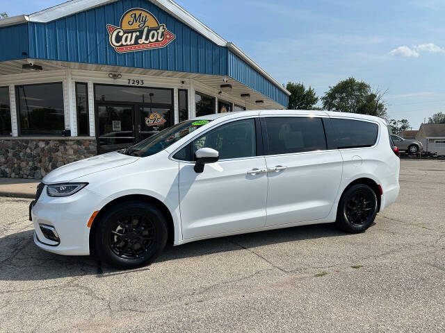 chrysler pacifica 2023 2C4RC1BG7PR616485 image chrysler pacifica 2023 2C4RC1BG7PR616485 image