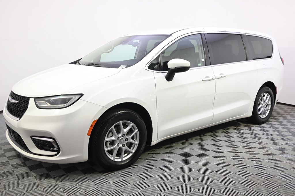 chrysler pacifica 2023 2C4RC1BG7PR534787 image chrysler pacifica 2023 2C4RC1BG7PR534787 image
