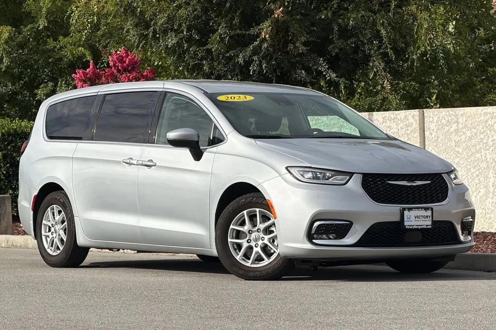 chrysler pacifica 2023 2C4RC1BG4PR536643 image chrysler pacifica 2023 2C4RC1BG4PR536643 image