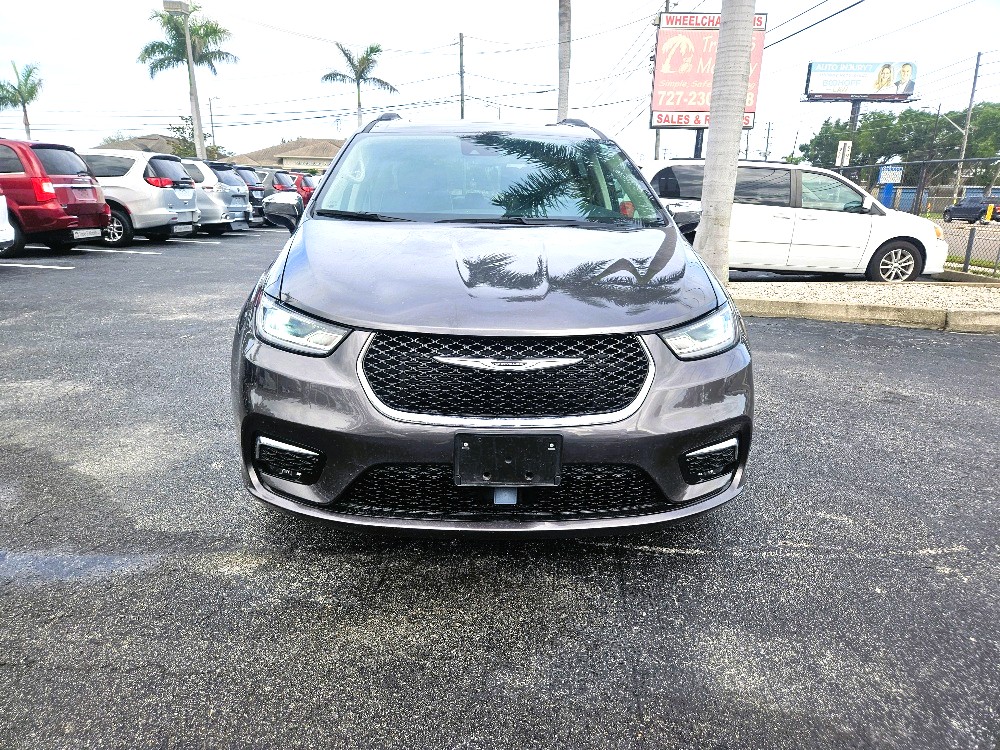 chrysler pacifica 2023 2C4RC1GG8PR573509 image chrysler pacifica 2023 2C4RC1GG8PR573509 image