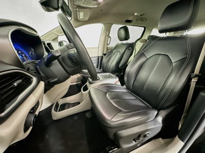 chrysler pacifica 2023 2C4RC1BG6PR524252 image chrysler pacifica 2023 2C4RC1BG6PR524252 image