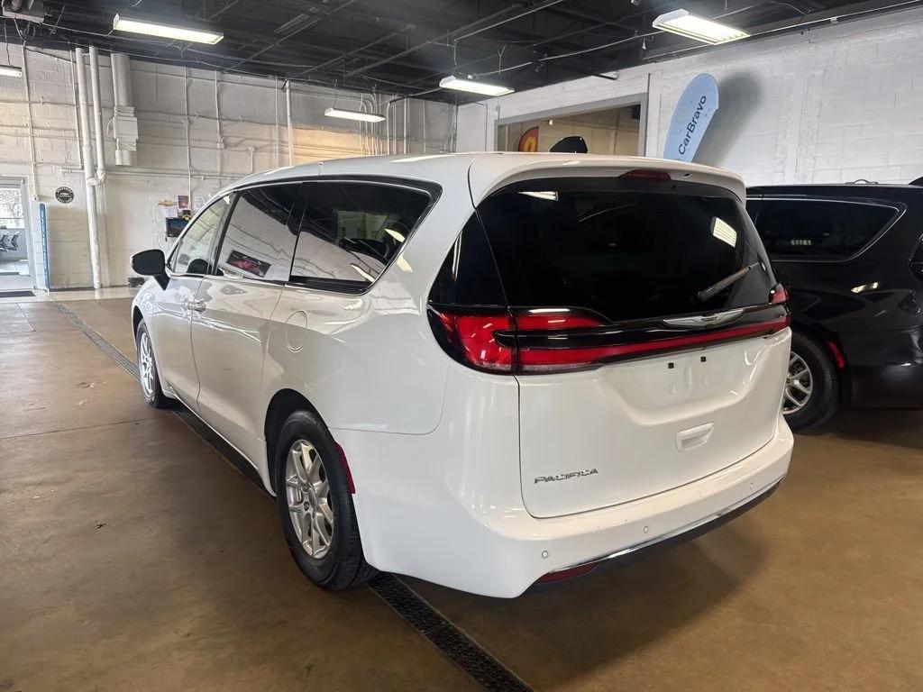 chrysler pacifica 2023 2C4RC1BG9PR547119 image chrysler pacifica 2023 2C4RC1BG9PR547119 image