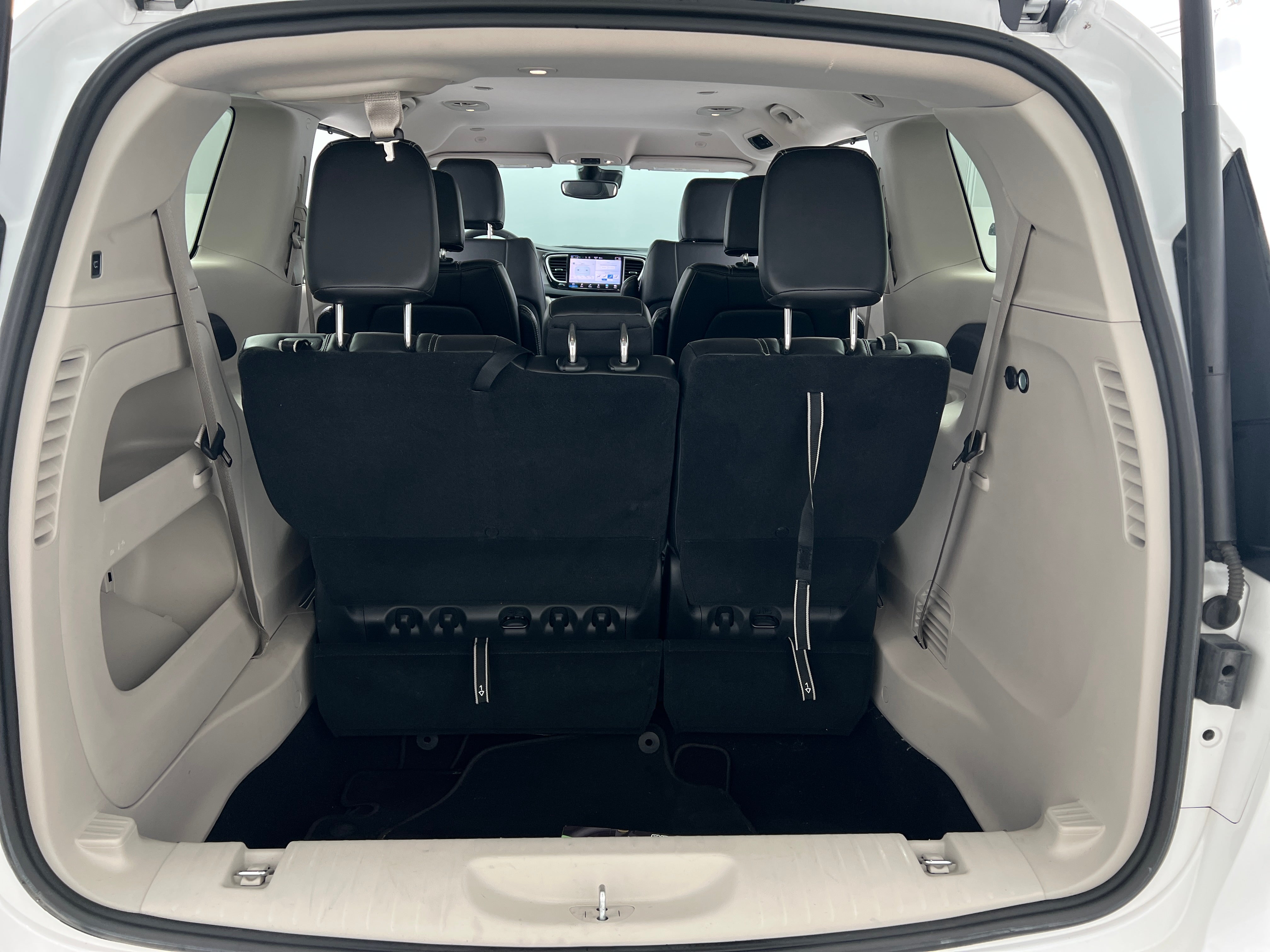 chrysler pacifica 2023 2C4RC1BG3PR572064 image chrysler pacifica 2023 2C4RC1BG3PR572064 image