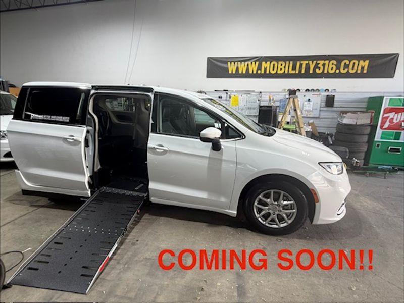 chrysler pacifica 2023 2C4RC1BGXPR601382 image chrysler pacifica 2023 2C4RC1BGXPR601382 image