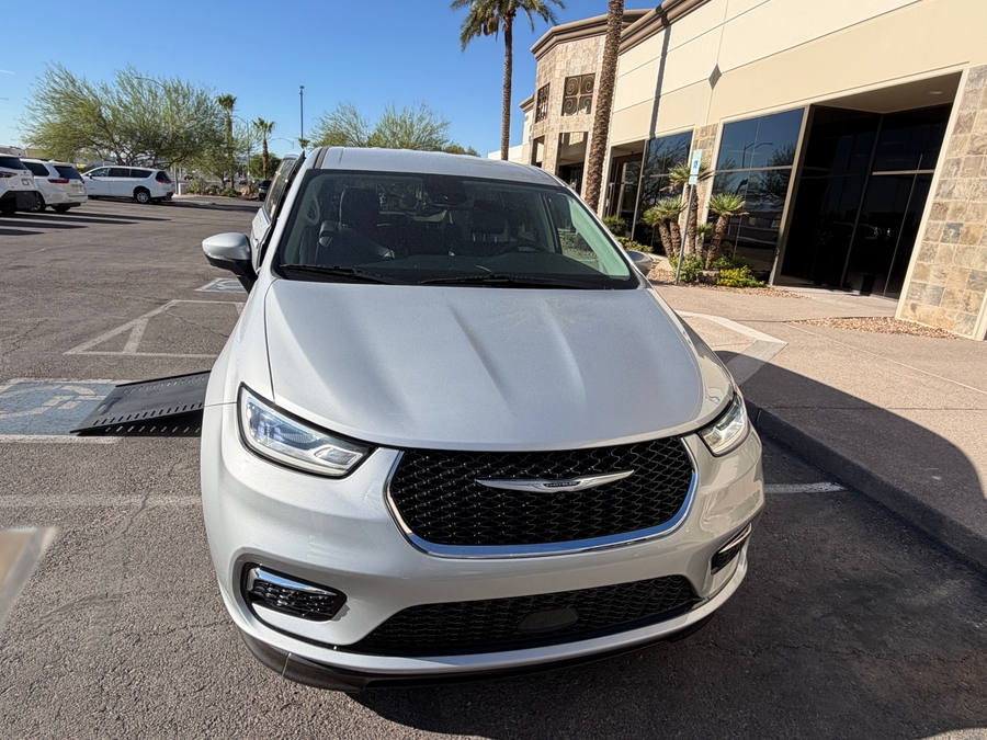 chrysler pacifica 2023 2C4RC1BG0PR561572 image chrysler pacifica 2023 2C4RC1BG0PR561572 image