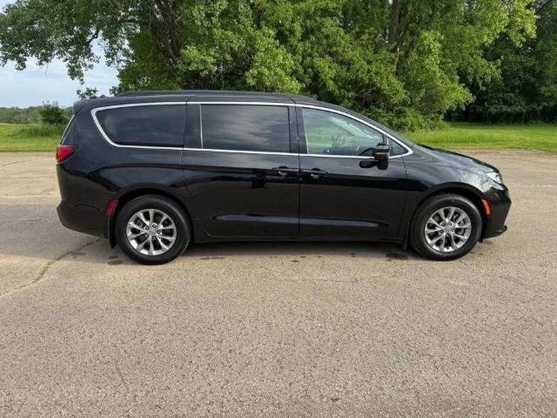 chrysler pacifica 2023 2C4RC3BG8PR545101 image chrysler pacifica 2023 2C4RC3BG8PR545101 image