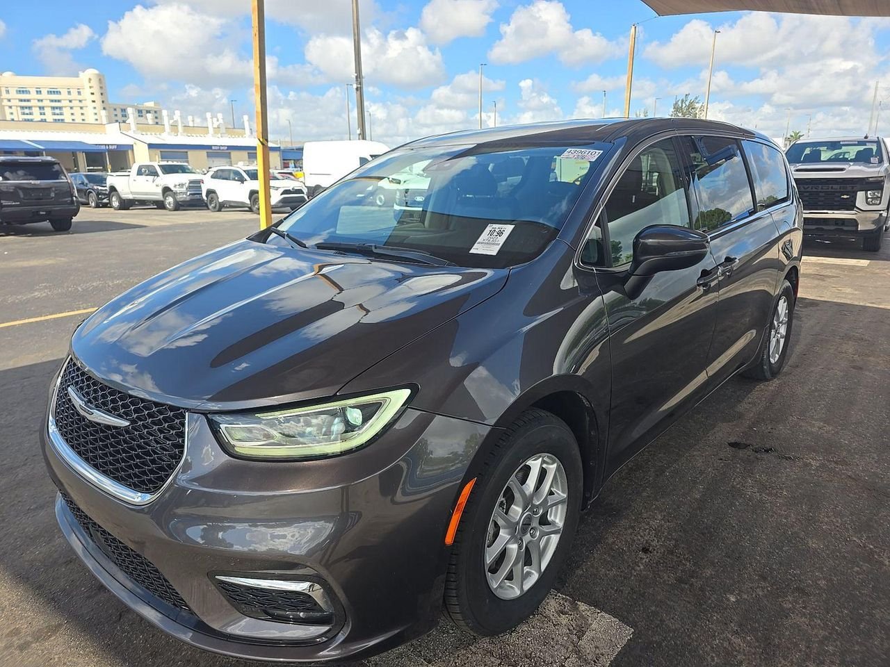 chrysler pacifica 2023 2C4RC1BG3PR601109 image chrysler pacifica 2023 2C4RC1BG3PR601109 image
