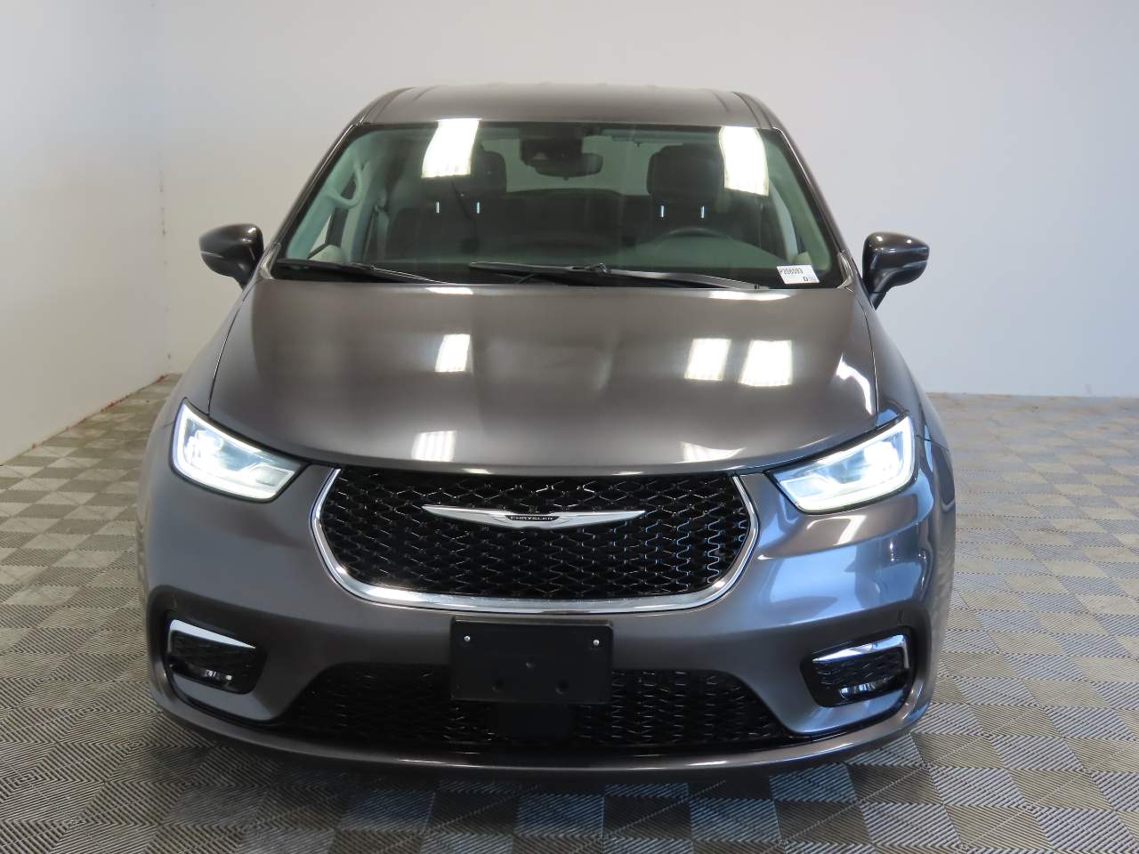 chrysler pacifica 2023 2C4RC1BG8PR529338 image chrysler pacifica 2023 2C4RC1BG8PR529338 image