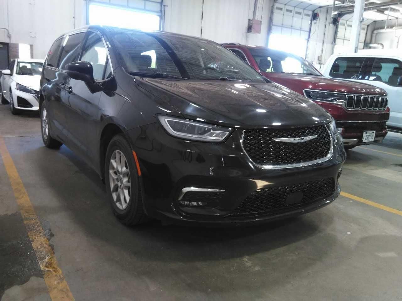 chrysler pacifica 2023 2C4RC1BG5PR533878 image chrysler pacifica 2023 2C4RC1BG5PR533878 image