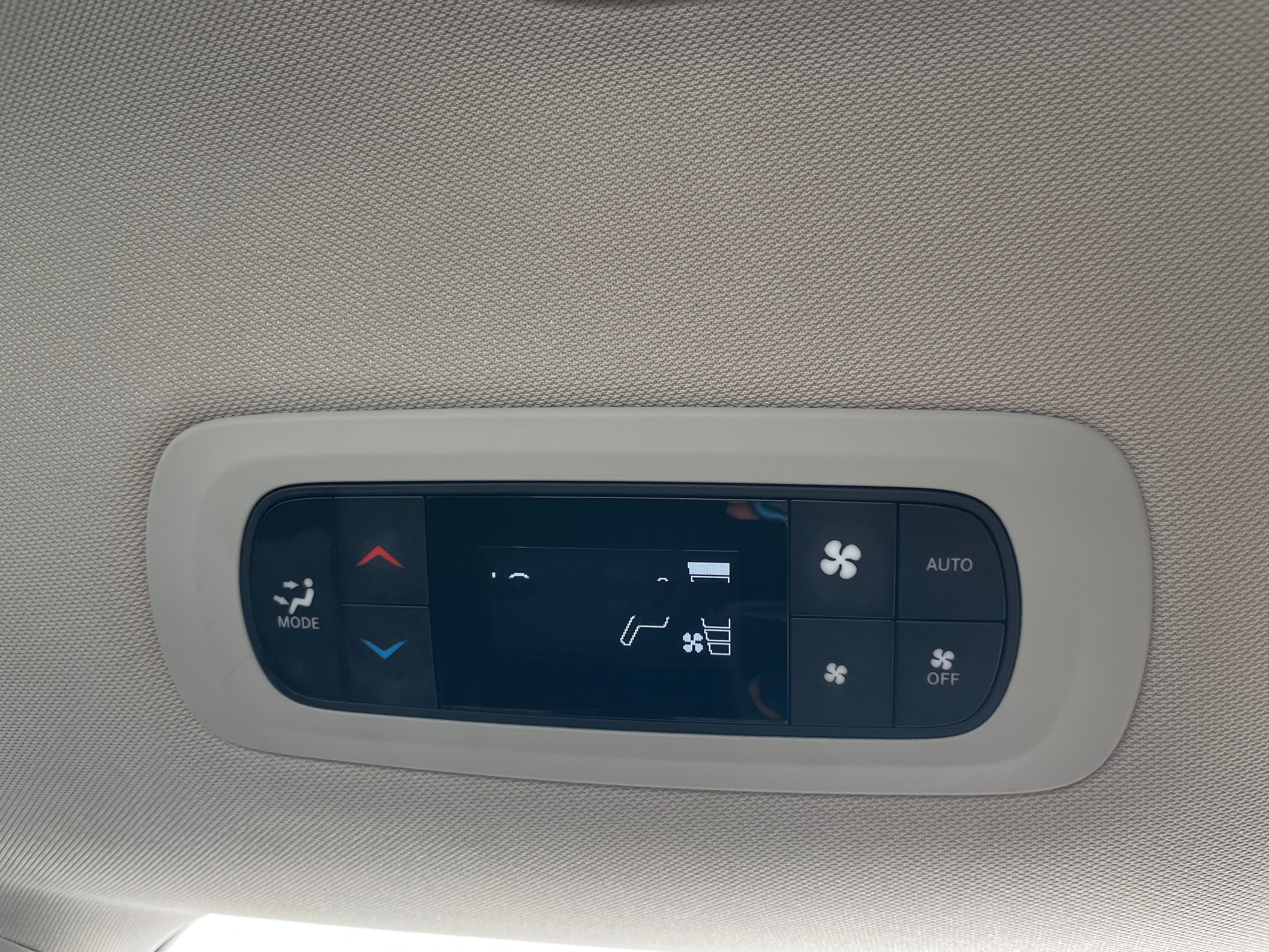 chrysler pacifica 2023 2C4RC1BG9PR586843 image chrysler pacifica 2023 2C4RC1BG9PR586843 image