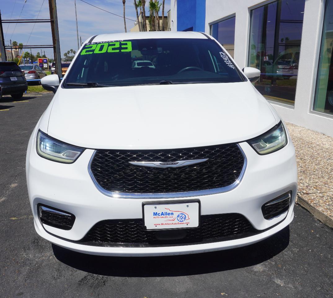 chrysler pacifica 2023 2C4RC1FG5PR555552 image chrysler pacifica 2023 2C4RC1FG5PR555552 image