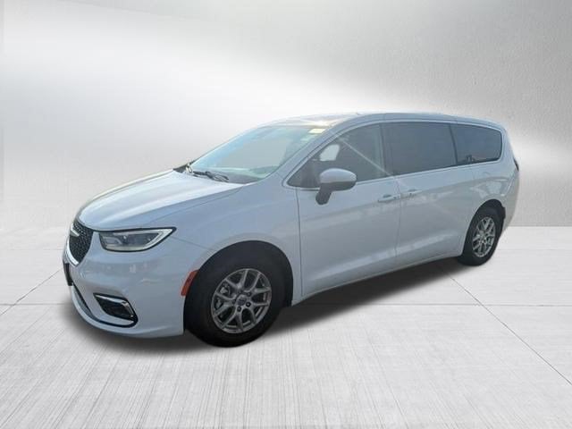 chrysler pacifica 2023 2C4RC1BG7PR596772 image chrysler pacifica 2023 2C4RC1BG7PR596772 image