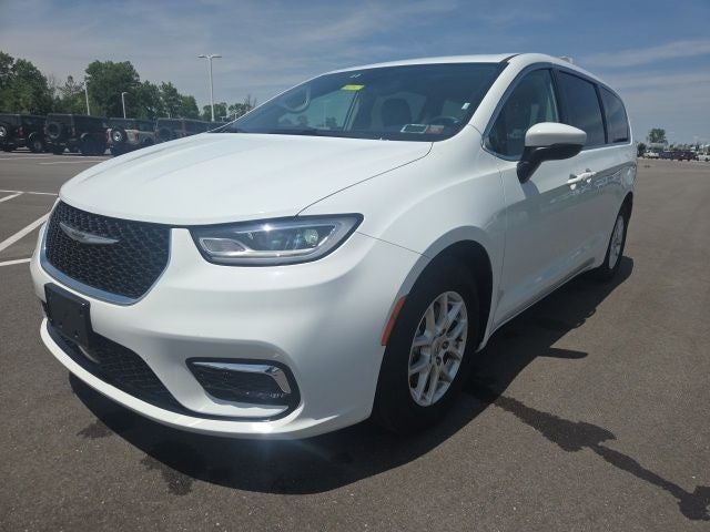 chrysler pacifica 2023 2C4RC1BG3PR586756 image chrysler pacifica 2023 2C4RC1BG3PR586756 image