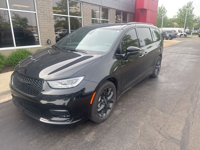 chrysler pacifica 2023 2C4RC1BG8PR623283 image chrysler pacifica 2023 2C4RC1BG8PR623283 image