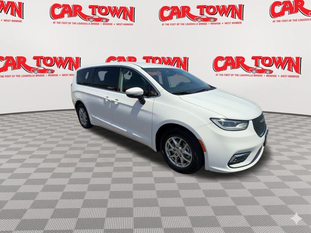 chrysler pacifica 2023 2C4RC1BG2PR577546 image chrysler pacifica 2023 2C4RC1BG2PR577546 image