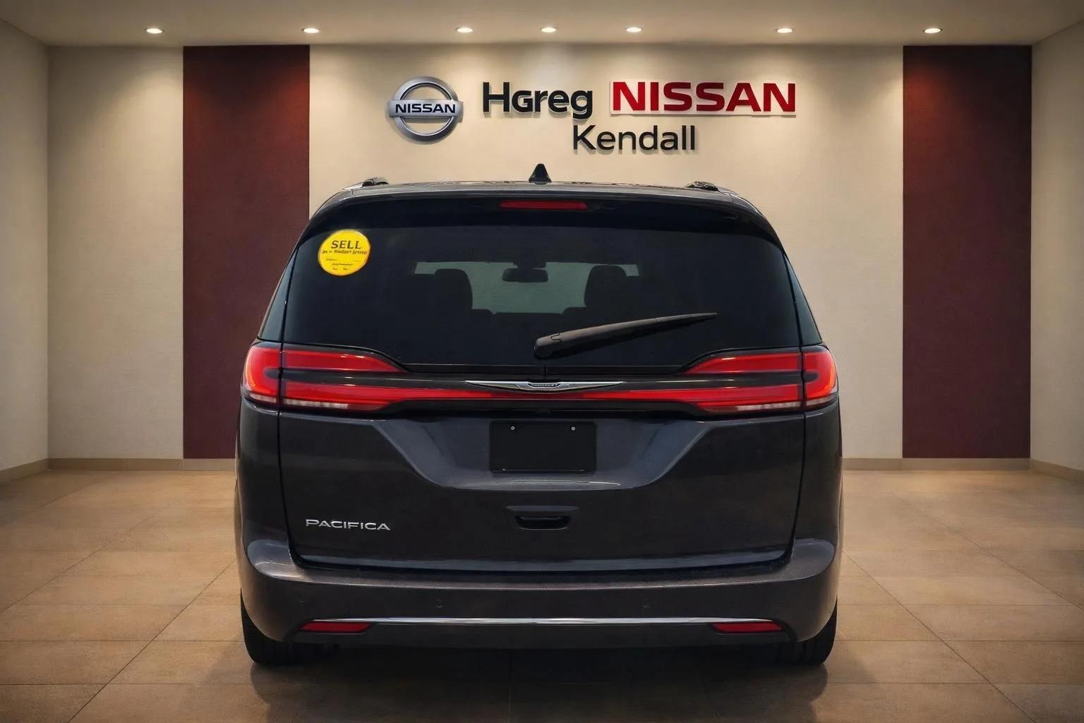 chrysler pacifica 2023 2C4RC1BG5PR577332 image chrysler pacifica 2023 2C4RC1BG5PR577332 image