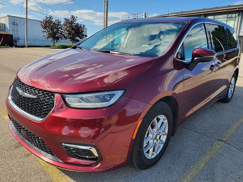 chrysler pacifica 2023 2C4RC1BG4PR607193 image chrysler pacifica 2023 2C4RC1BG4PR607193 image