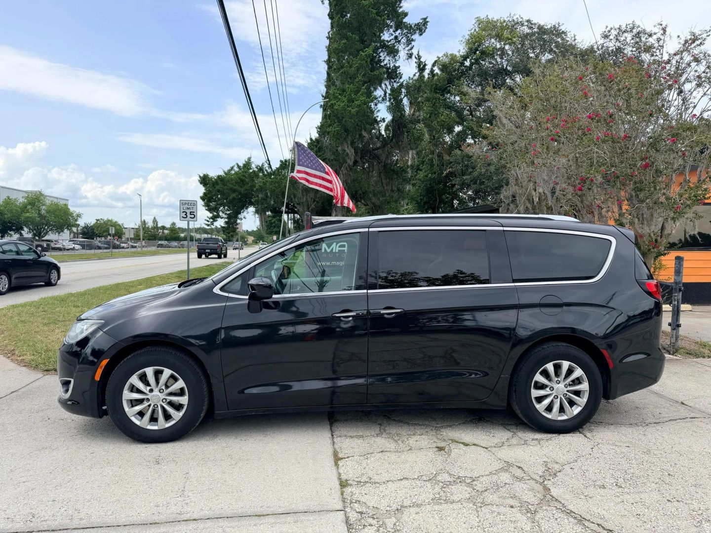 chrysler pacifica 2019 2C4RC1BG9KR532743 image chrysler pacifica 2019 2C4RC1BG9KR532743 image