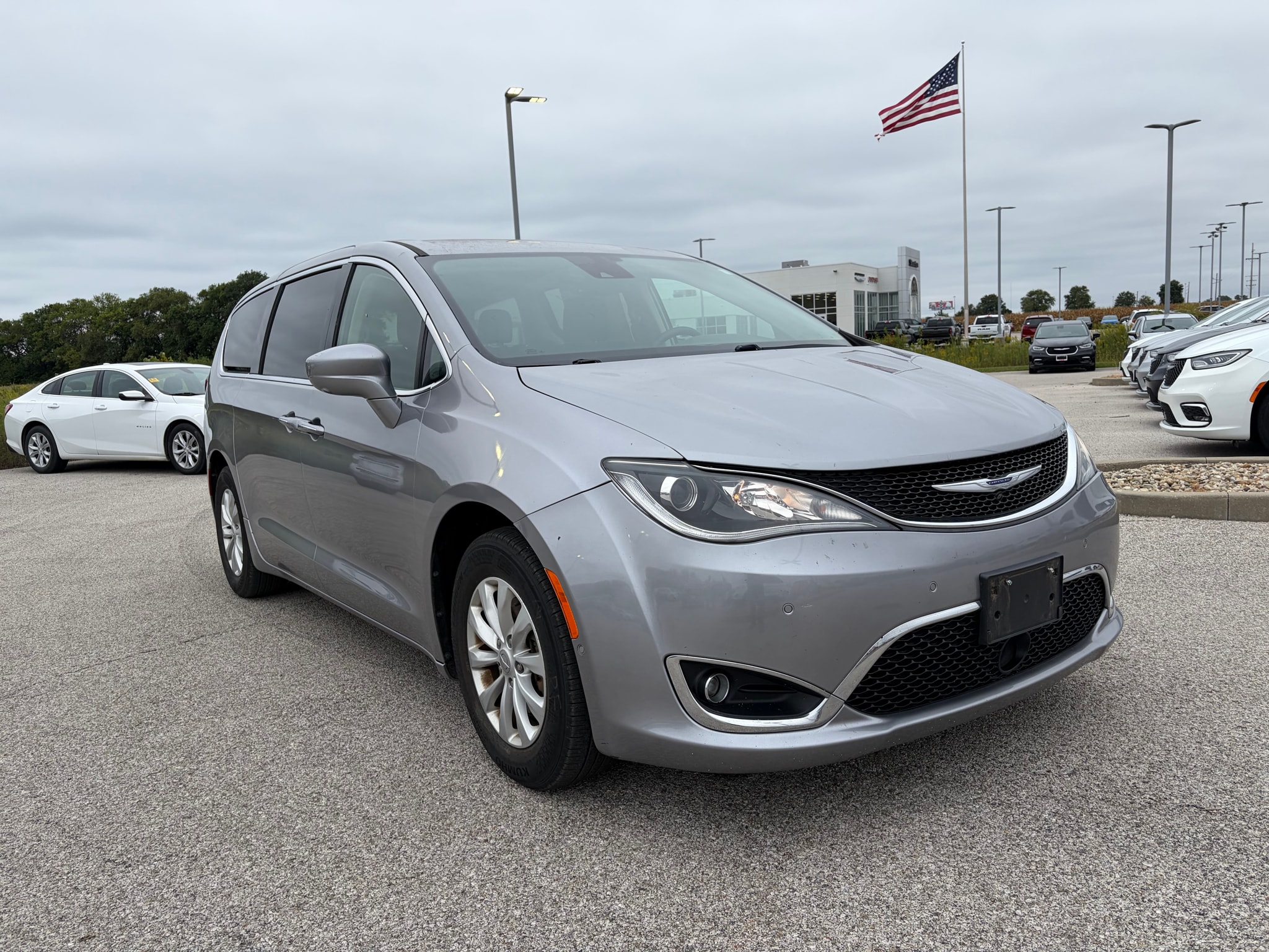 chrysler pacifica 2019 2C4RC1FG8KR609970 image