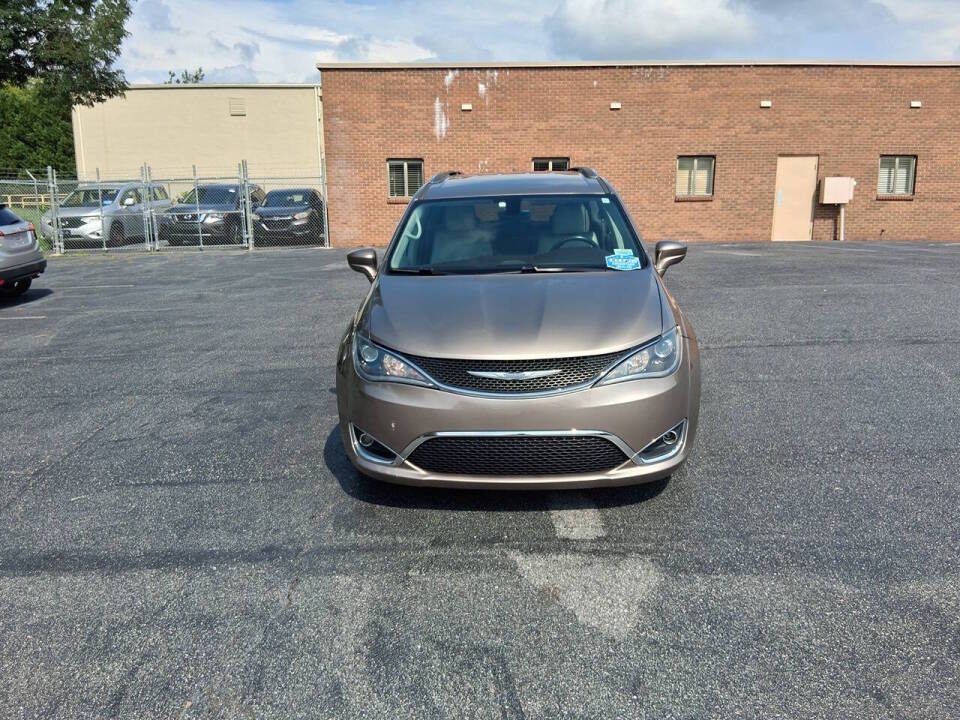 chrysler pacifica 2018 2C4RC1BG0JR149546 image chrysler pacifica 2018 2C4RC1BG0JR149546 image