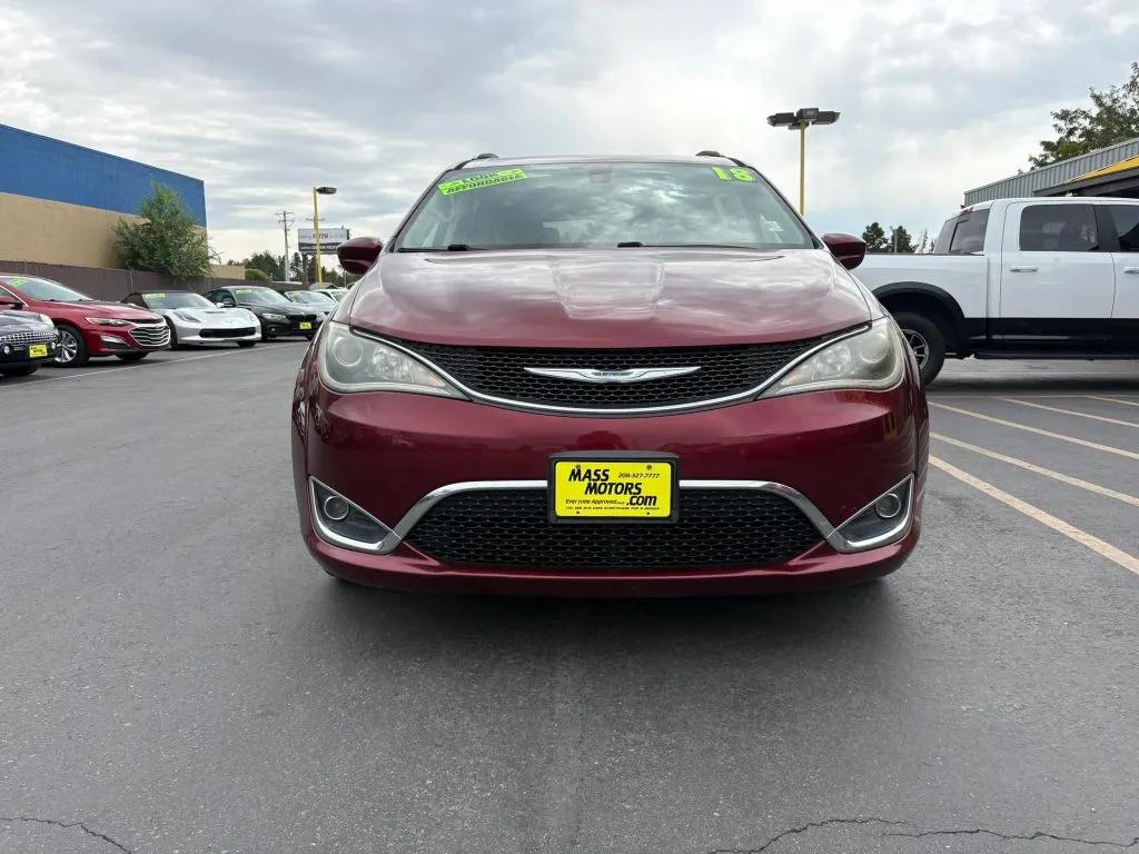 chrysler pacifica 2018 2C4RC1BG4JR110068 image chrysler pacifica 2018 2C4RC1BG4JR110068 image