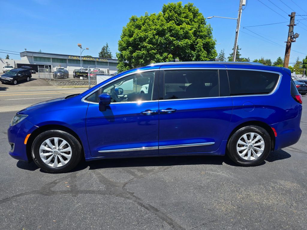 chrysler pacifica 2018 2C4RC1BG7JR261440 image chrysler pacifica 2018 2C4RC1BG7JR261440 image