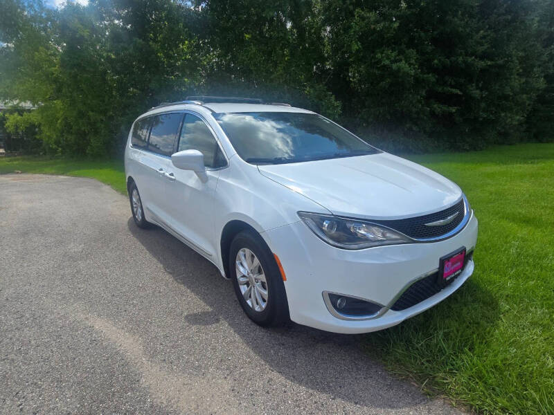 chrysler pacifica 2018 2C4RC1BG7JR214151 image chrysler pacifica 2018 2C4RC1BG7JR214151 image
